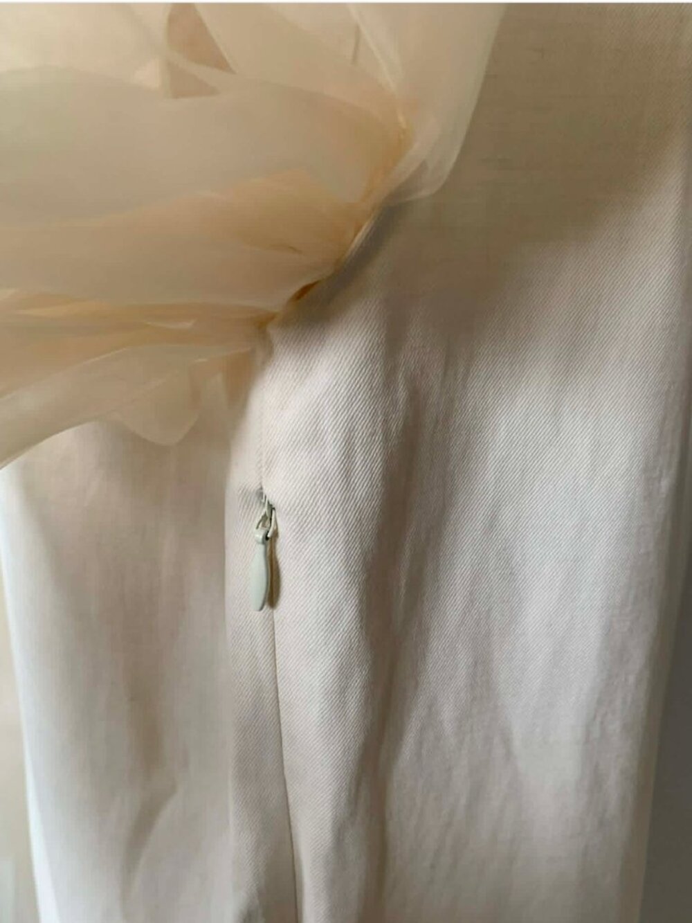 Bottega Veneta Ivory One Shoulder Organza Drape Dress - IT 44 - Bridal Cocktail - Picture 11 of 13